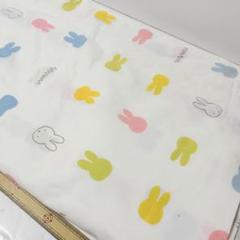 H 115×50cm　ミッフィー　ウサギとカラフルドットの綿生地　レトロ柄