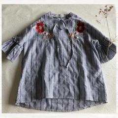 ストライプ×花柄刺繍 フリル袖プルオーバーブラウス 半袖