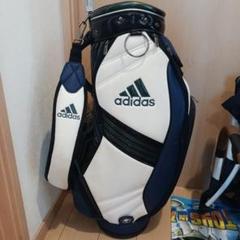 最終値下げadidas キャディバッグ ホワイト/ネイビー