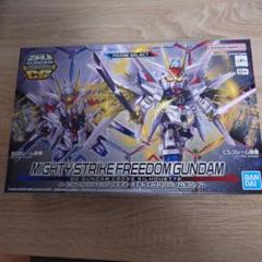 SDCS マイティーストライクフリーダム ガンダム クロスシルエットのサムネイル