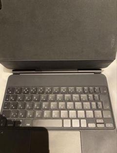 Apple 11インチ iPad Magic keyboard