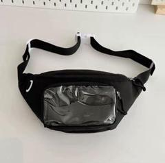 ボディバッグ　推し活　痛バッグ　ブラック
