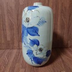 再値下！未使用に近い！  九谷満月で購入  椿が素敵な花瓶 再値下！未使用に近い！ 九谷満月で購入 椿が素敵な花瓶