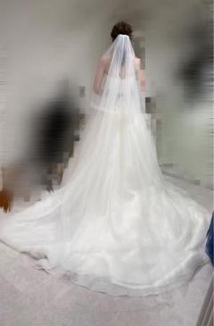 【新品、未使用】Lovely Wedding クラウディア ドレス 新品、未使用】Lovely Wedding クラウディア ドレス低 価格