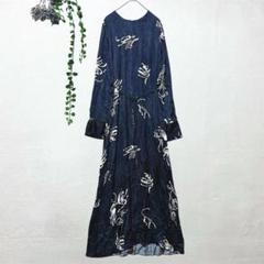 E1069ザラ✤未使用品✤長袖ロングワンピース マキシ丈 L相当紺ネイビー 総柄