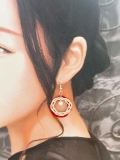 相生結びとパールのピアス　水引アクセサリー　ホワイト×レッド　【ハンドメイド】