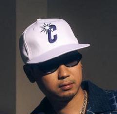新着メンズ - BOTT クリエイティブドラッグストア C Logo Cap(black)