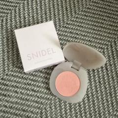 【美品】SNIDEL ユーフォリック　グロウブラッシュ04 テレカクシ　チークのサムネイル