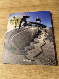 Pocket VOL 10 2023 skateboard magazine