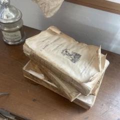 J. Barbey d'Aurevilly 1897年出版 3冊セット J. Barbey d'Aurevilly 1897年出版 3冊セット - メルカリ