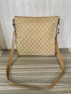 GUCCI ショルダーバッグ　GG柄　キャンバス　レザー　ベージュ　斜め掛け