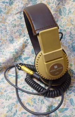 HP-50S YAMAHA オルソダイナミック ヘッドホン 稼働品 ブラウンのサムネイル