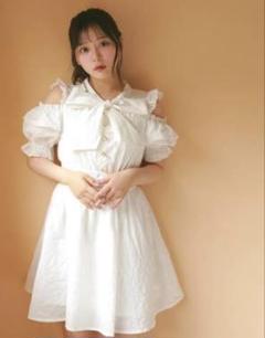 【新品】evelyn　コットンワンピース evelyn エブリン フラワーコットンop ワンピース カラー ブルー