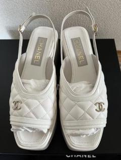 【完売予測】CHANEL 25A新作 キルティング CCロゴ サンダル CHANEL】25C 新作！ ☆ サンダル ☆ (CHANEL/サンダル・ミュール