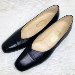 【美品】銀座ヨシノヤ24cm Vカット　Vライン　ローヒールパンプス　ブラック