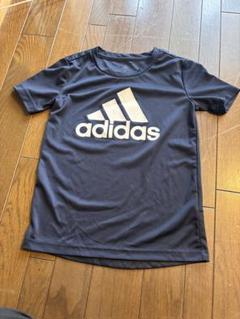 adidas ネイビー Tシャツ 130cm