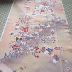 137　 着物ハギレ　反物巾×330㎝　御所車花文　暈し染め　金彩