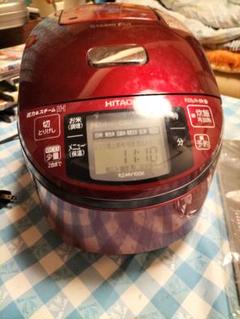 【美品】日立 炊飯器HITACHI RZ-MV100K(R) RZ-mv100kのフリマアイテム一覧