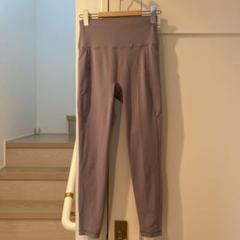 UNIQLO UVカットウルトラストレッチエアリズムスパッツMパープルのサムネイル