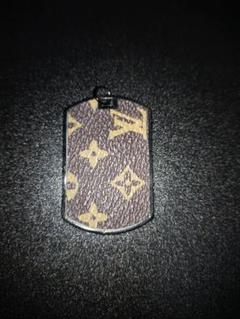 Louis Vuitton ドッグタグ ネックレス