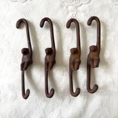 【長期保管品/当時物昭和レトロ】南部鉄器(鋳鉄/鋳物) 吊るし花器/猿手3本付き 南部鉄器 昭和47年当時物 吊り花器 吊花瓶 三日月 猿手 盛岡 岩