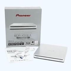 Pioneer USB3.0 ポータブルブルーレイドライブ BDR-XS06JL BDR-XS06JL | PC用ドライブ | PC・スマホ関連 | パイオニア株式会社