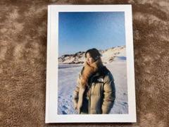 Amazon.co.jp: (直筆サイン入り)森七菜 写真集 ワンダーラスト