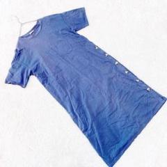 ジーユー GU Tシャツ ワンピース (M) 膝丈 サイドボタン Uネック
