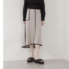 新品タグ付】ADORE ニットタイトスカート オフホワイト 3万 匿名配送