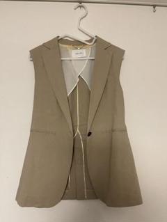 beige, ベイジ ジレ ENCALYPTNS（ユカリプトス） beige, ベイジ ジレ ENCALYPTNS（ユカリプトス）