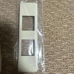 パナソニック 器具用 組合せ用 プレート ミルキーホワイト WCF8202WK