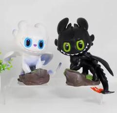 ヒックとドラゴン トゥース&ライト・フューリー フィギュア 2体セット即購入OK ヒックとドラゴン トゥース&ライト・フューリー フィギュア 2体