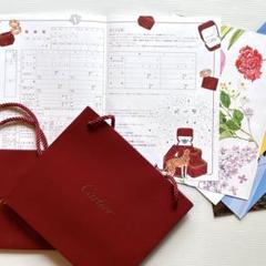 カルティエ婚姻届&ゼクシィ婚姻届【新品】&ショッパー中、小&ゼクシィ冊子3枚のサムネイル