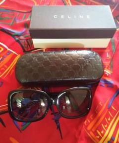 CELINE ブラック サングラス 箱、ケース付き CELINE ブラック サングラス ケース付き 小物