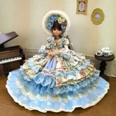 ゆ*い様 リカちゃんハンドメイド服 生成りと水色のドレス ゆ*い様 リカちゃんハンドメイド服 生成りと水色のドレス - メルカリ