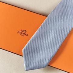 美品 エルメス HERMES ネクタイ シルク100% ライトブルー ドット柄