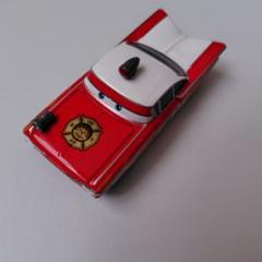 トミカ　カーズ　ラモーン（消防車タイプ）
