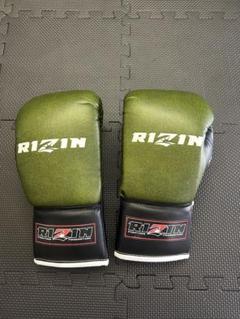 【初回限定】 8oz ボクシンググローブ RIZIN グリーン/ブラック メルカリ - ボクシング