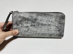 新品・ パッと見白いグレー×ネイビーのL字ロングウォレット①