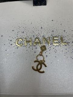 2025年最新】chanelホリデーチャームの人気アイテム - メルカリ