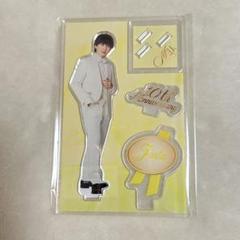 M!LK 吉田仁人 アクリルスタンド キーホルダー 2点セット M!LK 吉田仁人 変幻自在 アクリルスタンド アクスタ - メルカリ