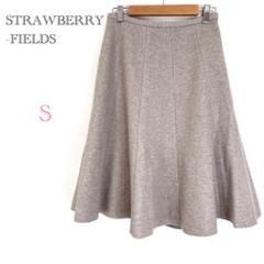 ＊ストロベリーフィールズ【S】膝丈スカート Aライン フレア シンプル 美品
