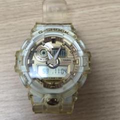 CASIO G-SHOCK 35周年記念モデルGA-735E-7AJR ゴールドのサムネイル