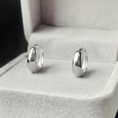 033Al【高品質✨】ぷっくりフープピアス　シルバー　しずく　ユニセックス　ペア 033Ab【高品質✨】フープピアス ぷっくり ペア 男女 ユニ