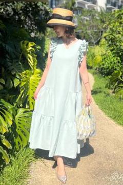 【新作入荷!!】  bitnabi パルランドレス限定色ミントブルー - メルカリ ワンピース