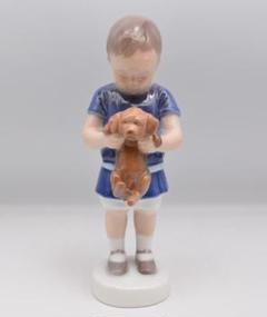 ロイヤルコペンハーゲン人形 ロイヤルコペンハーゲンのフィギュリン『ELSE with bear』 | 象