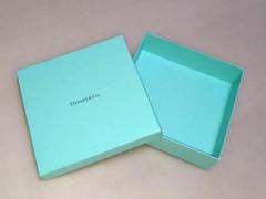 ♥現行品♥新品未使用♥ティファニー空箱 巾着袋 4set♥ ♥現行品♥新品未使用♥ティファニー空箱 巾着袋 4set♥