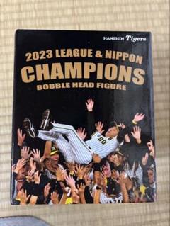 Hanshin Tigers 2023 チャンピオン ボブルヘッドフィギュア 阪神タイガース 岡田監督 2023 チャンピオン ボブルヘッド