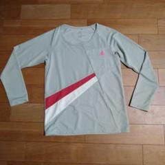 adidas　長袖Tシャツ