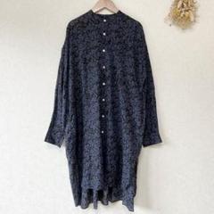 R&D.M.Co- コットンローンワイルドベリースタンドカラーロングシャツ